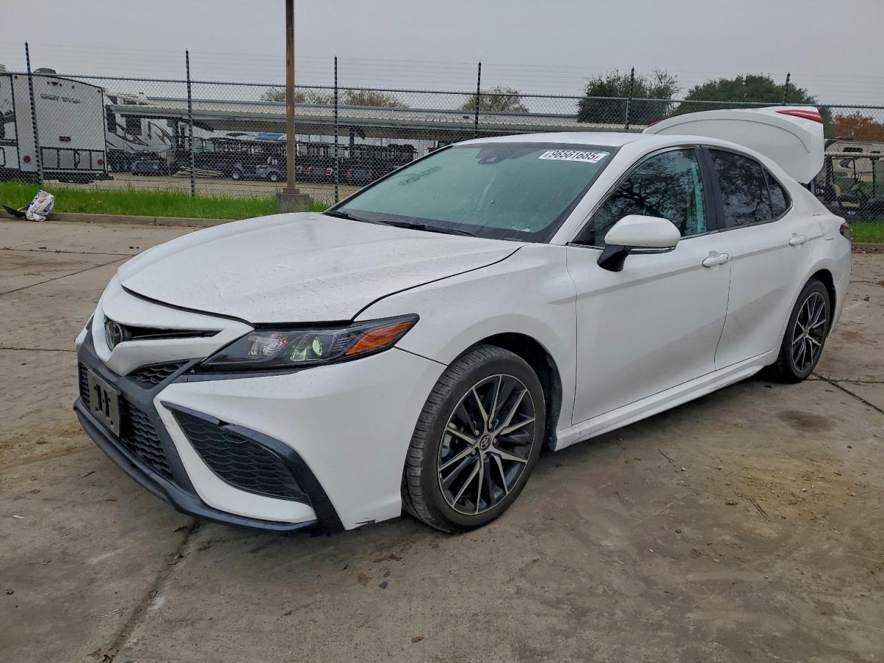 2024 TOYOTA CAMRY