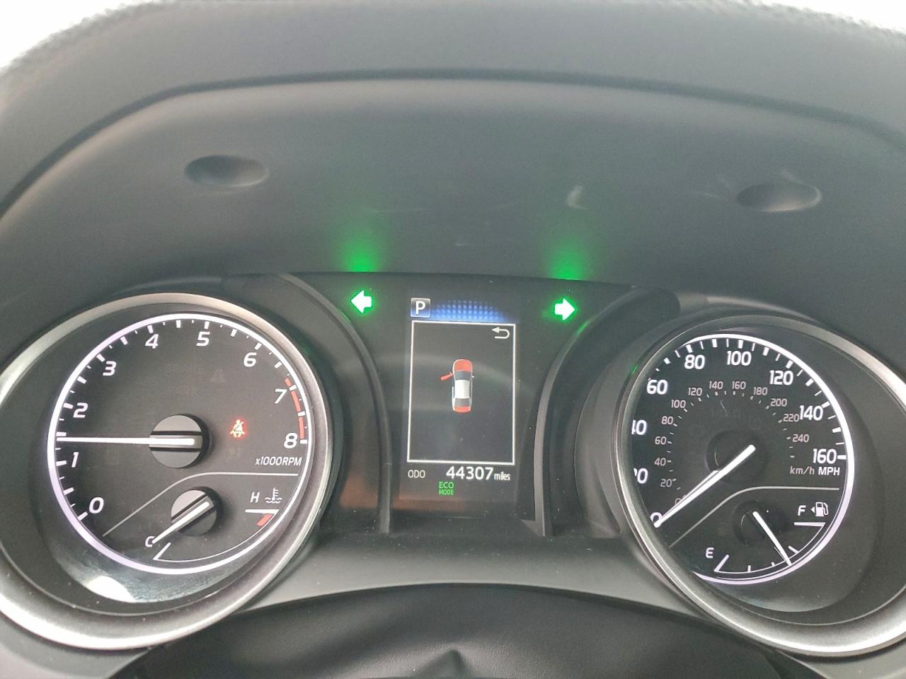 2024 TOYOTA CAMRY SE NIGHT SHADE photo 9