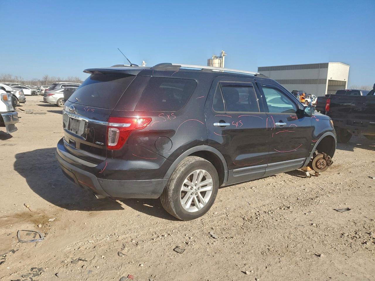 2013 FORD EXPLORER XLT photo 5