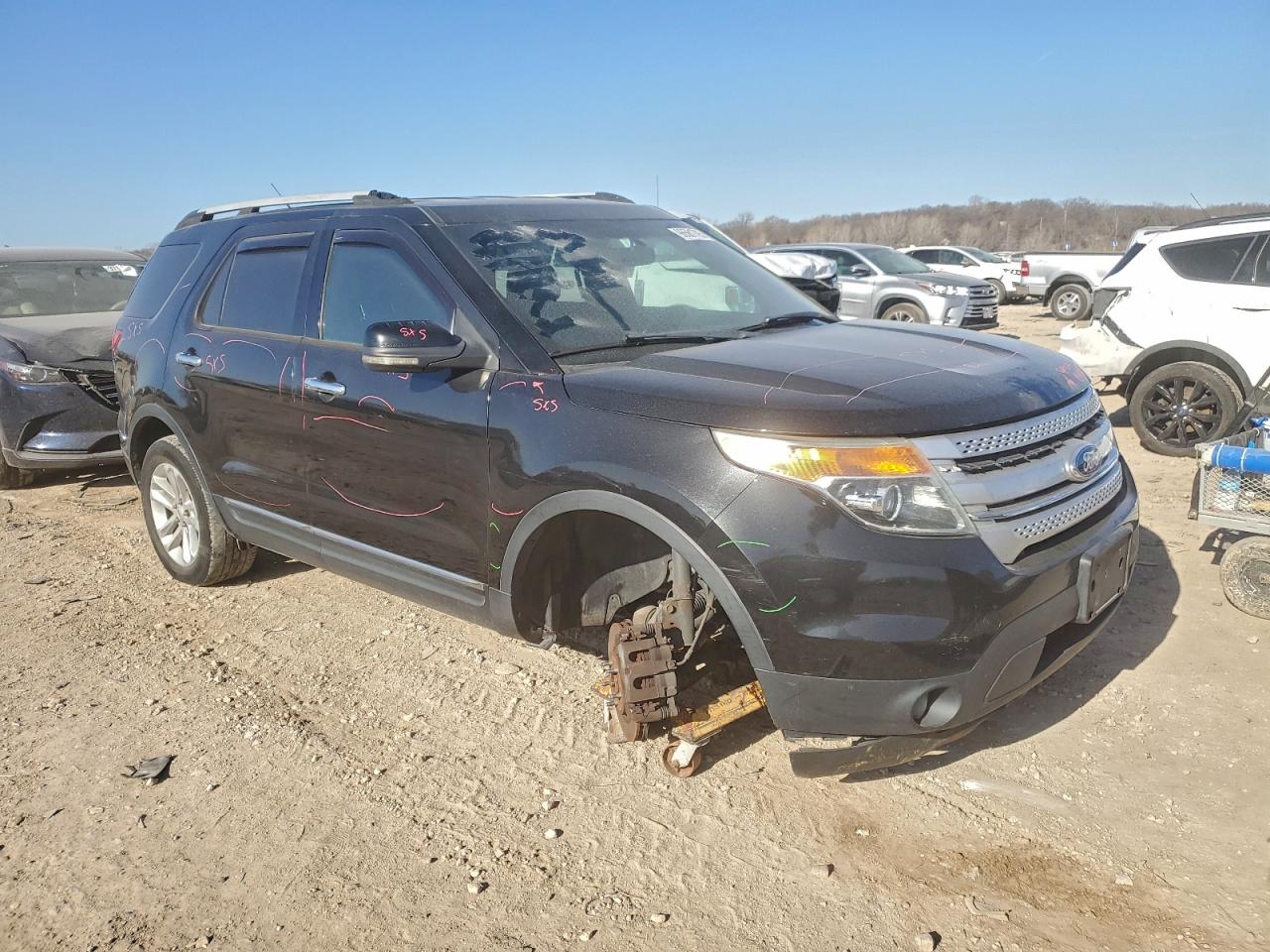 2013 FORD EXPLORER XLT photo 7