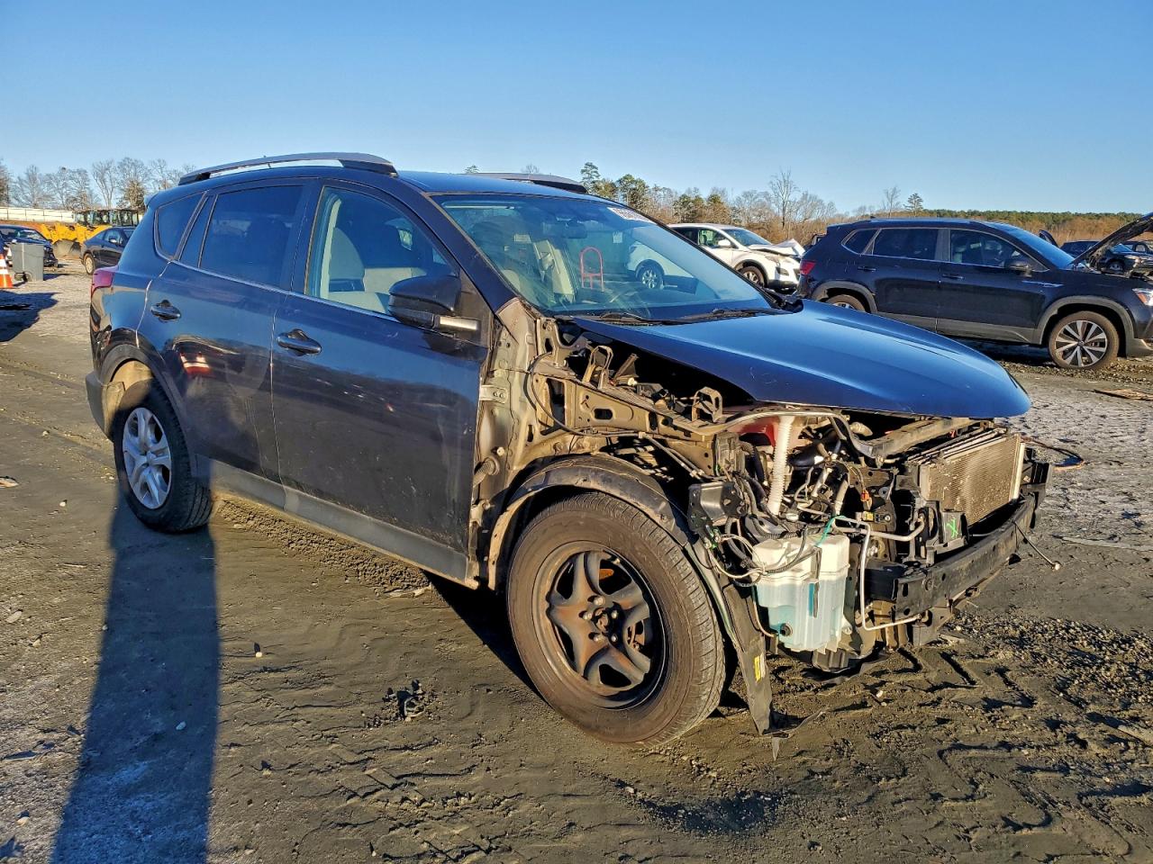 2015 TOYOTA RAV4 LE photo 4
