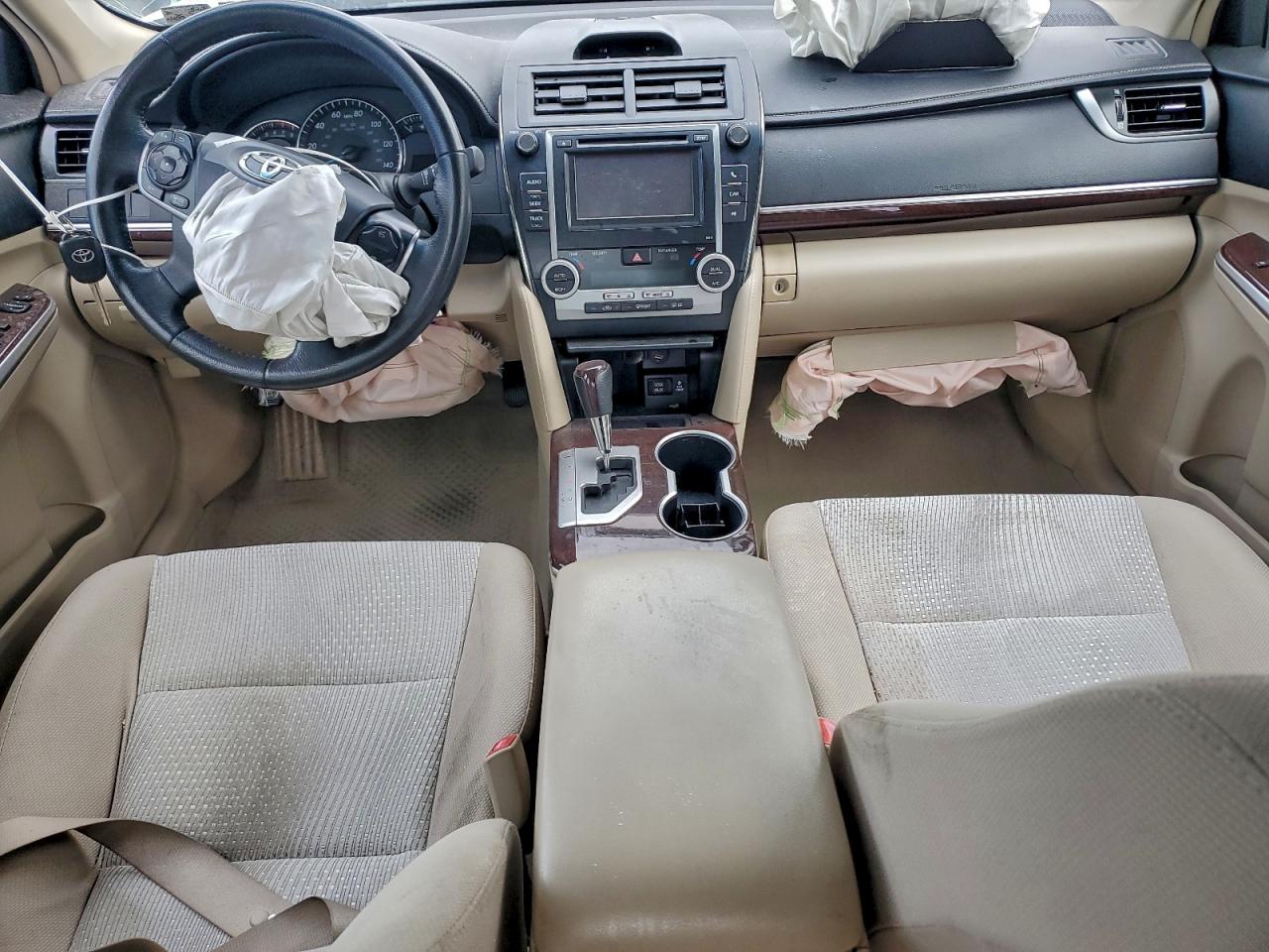 2012 TOYOTA CAMRY BASE photo 8
