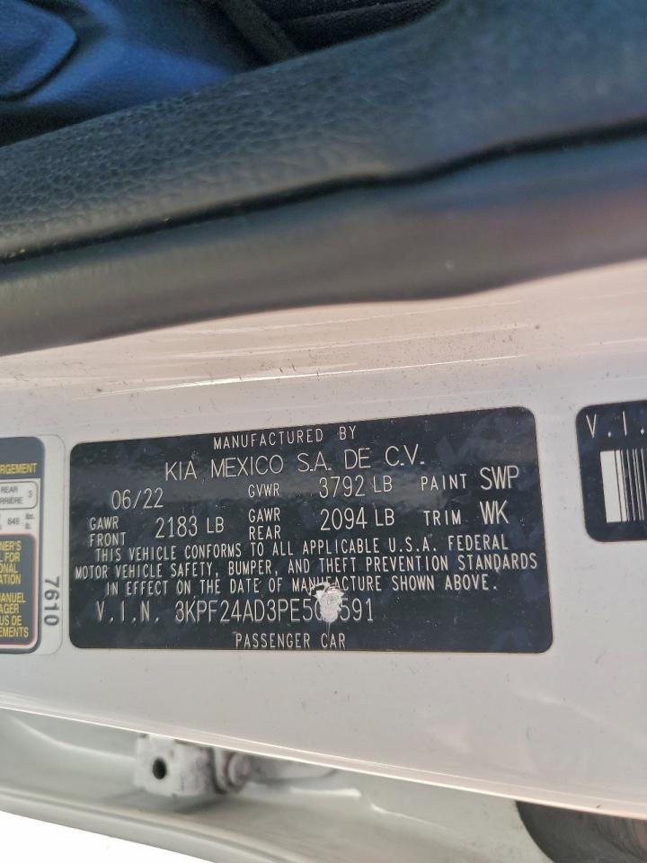 2023 KIA FORTE LX photo 12