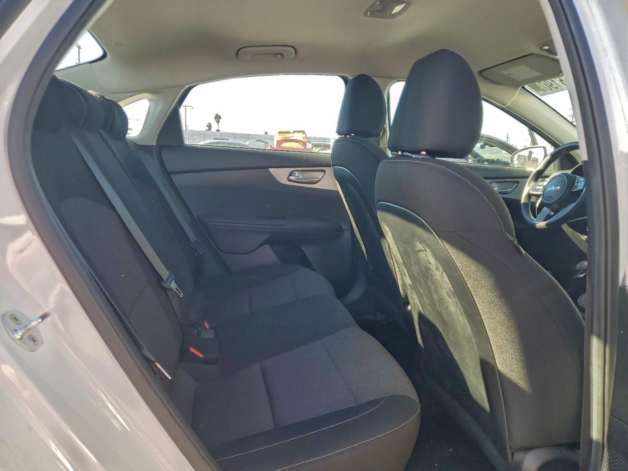 2023 KIA FORTE LX photo 10