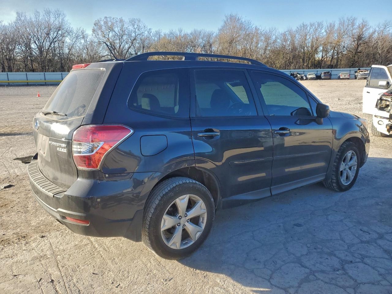 2015 SUBARU FORESTER 2.5I PREMIUM photo 3