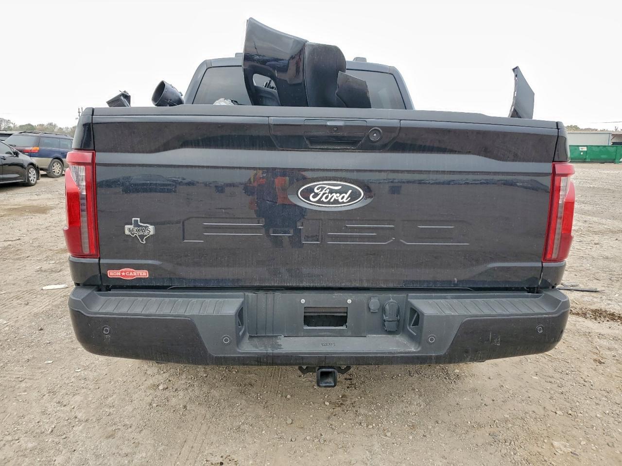 2024 FORD F150 XLT photo 6