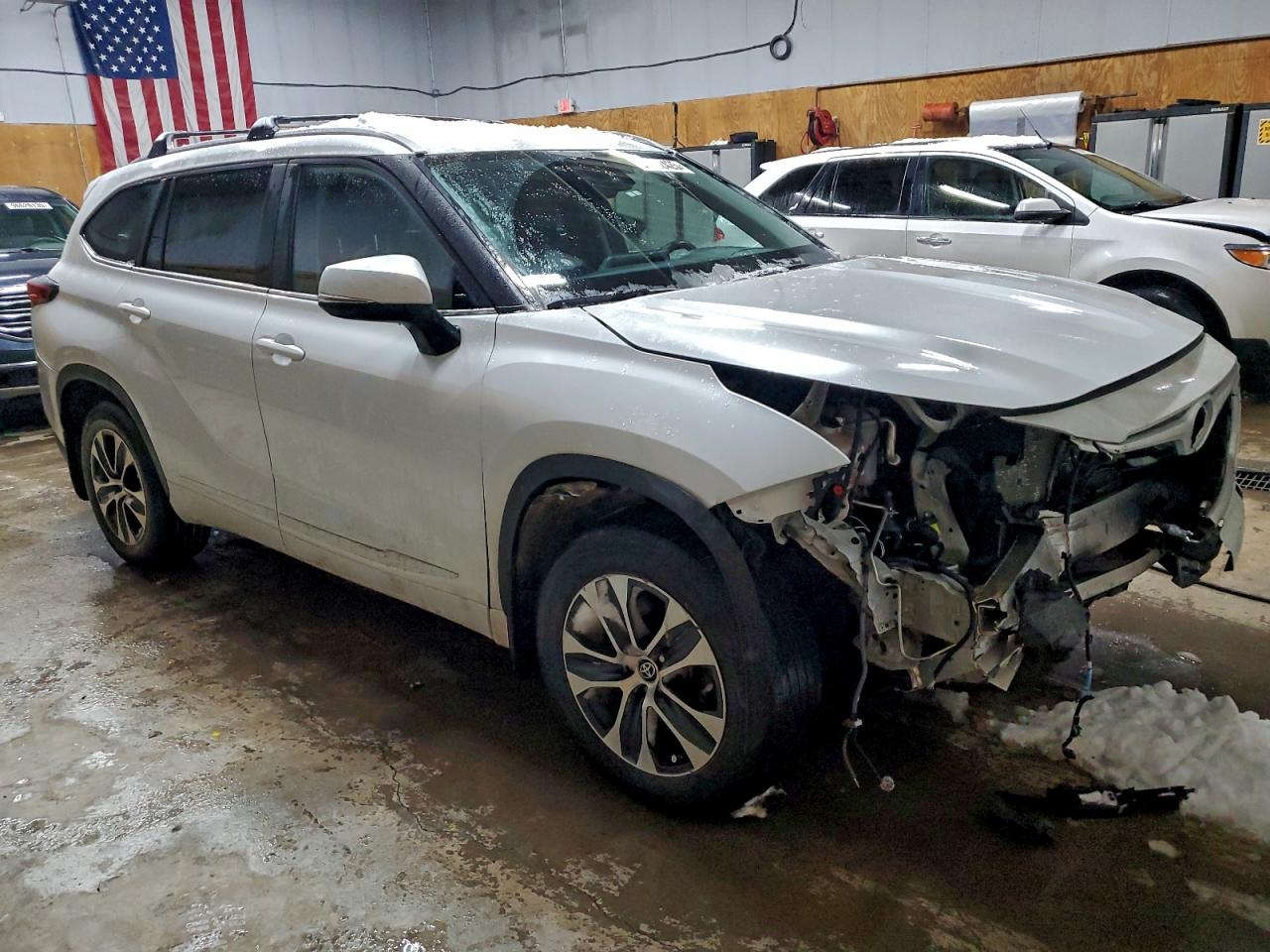2023 TOYOTA HIGHLANDER L photo 4