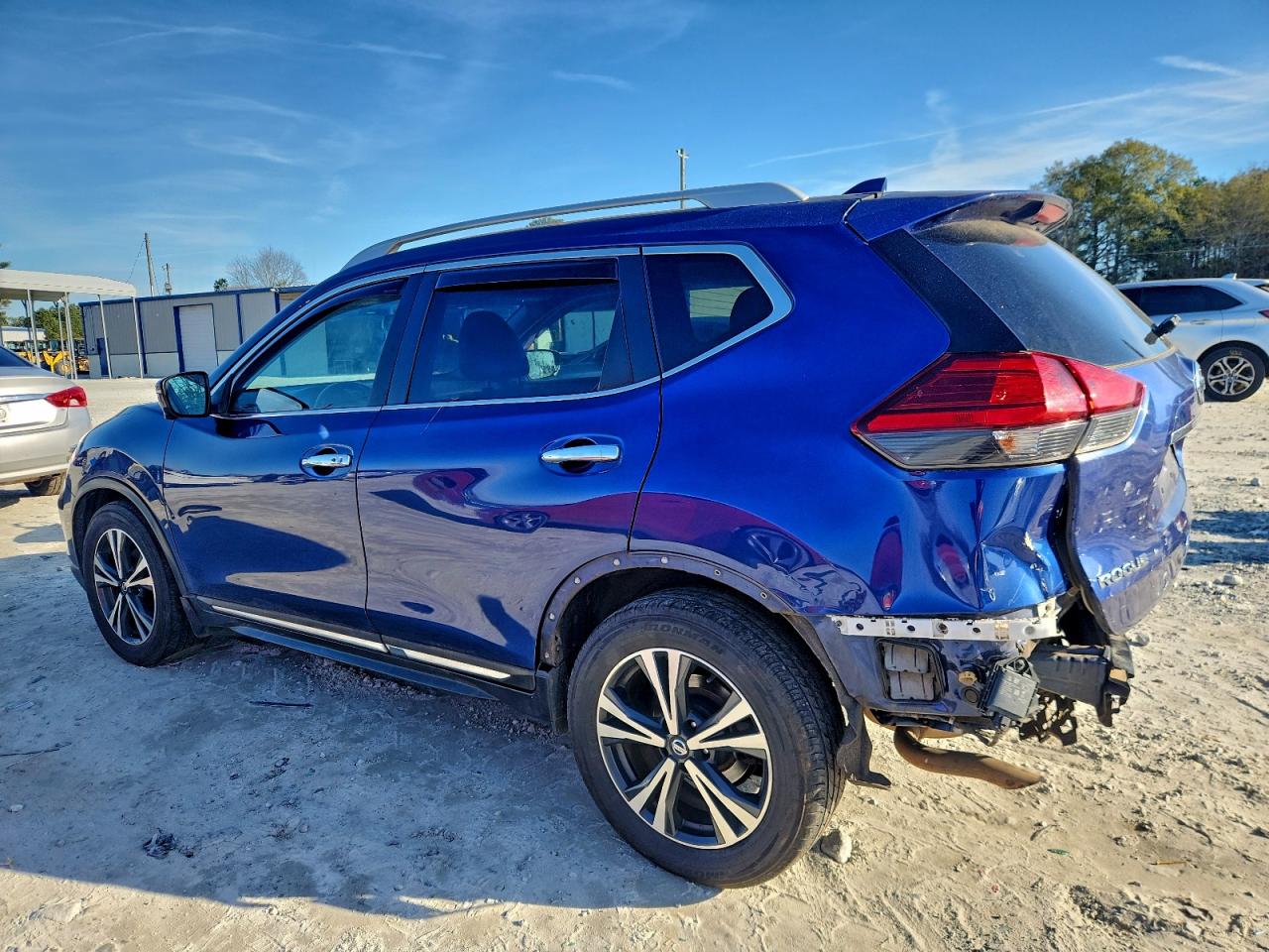 2017 NISSAN ROGUE S photo 2