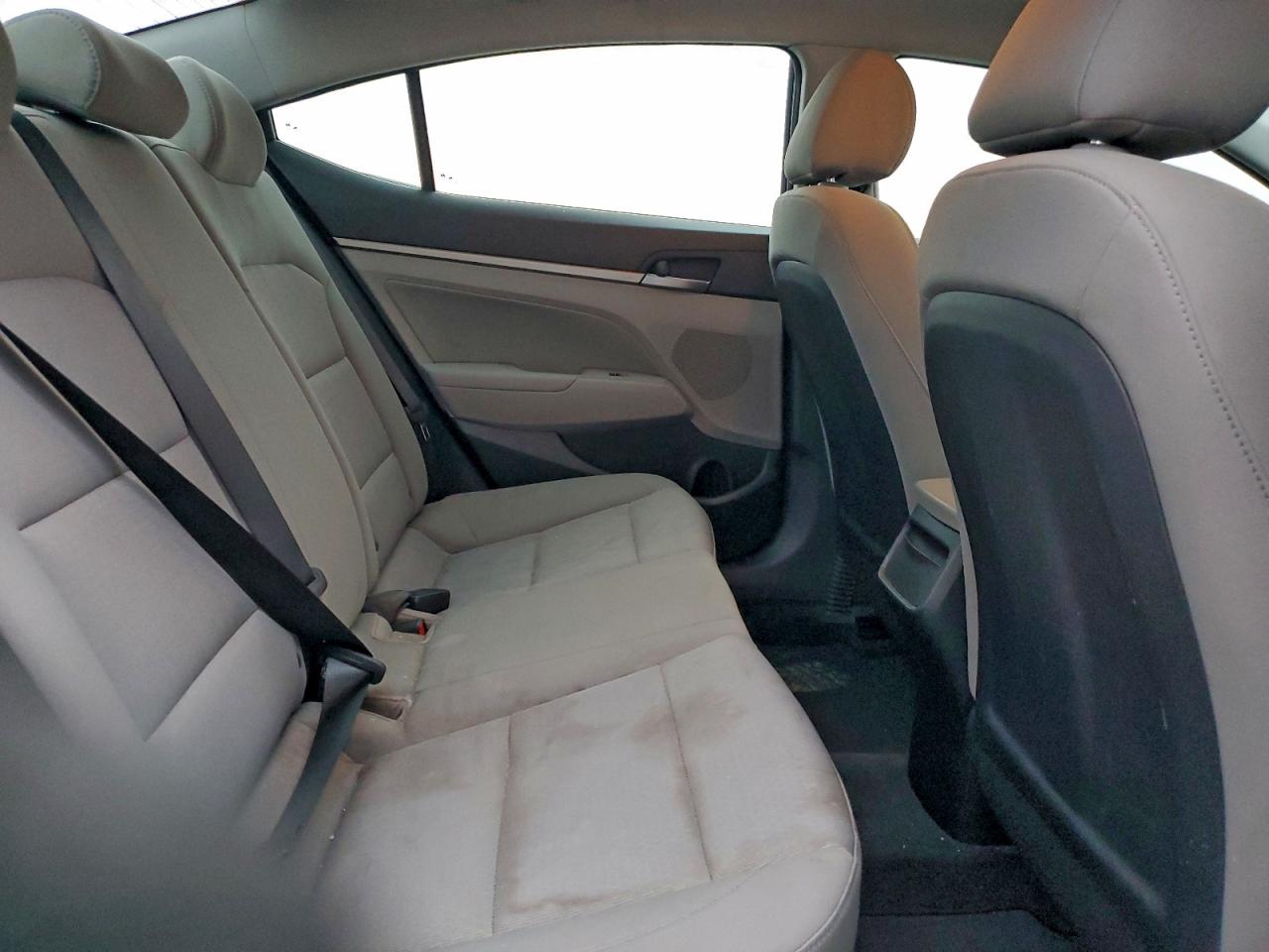 2018 HYUNDAI ELANTRA SEL photo 10
