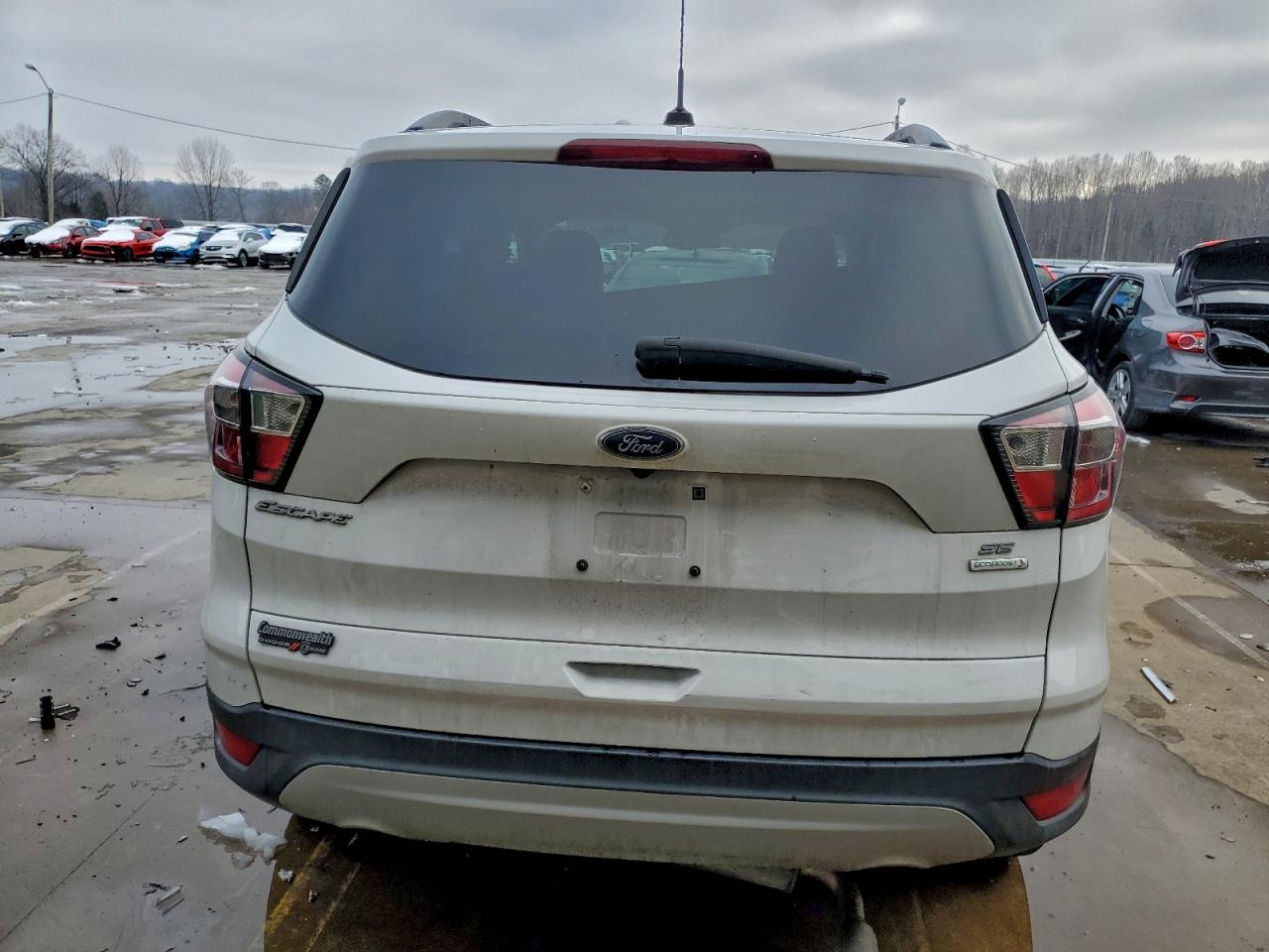 2018 FORD ESCAPE SE photo 6