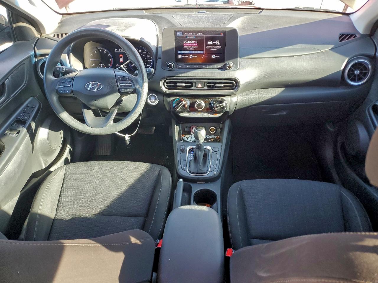 2022 HYUNDAI KONA SEL photo 8