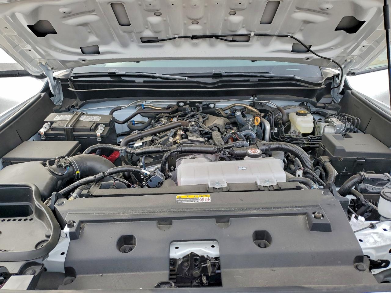 2025 TOYOTA TACOMA DOUBLE CAB photo 11