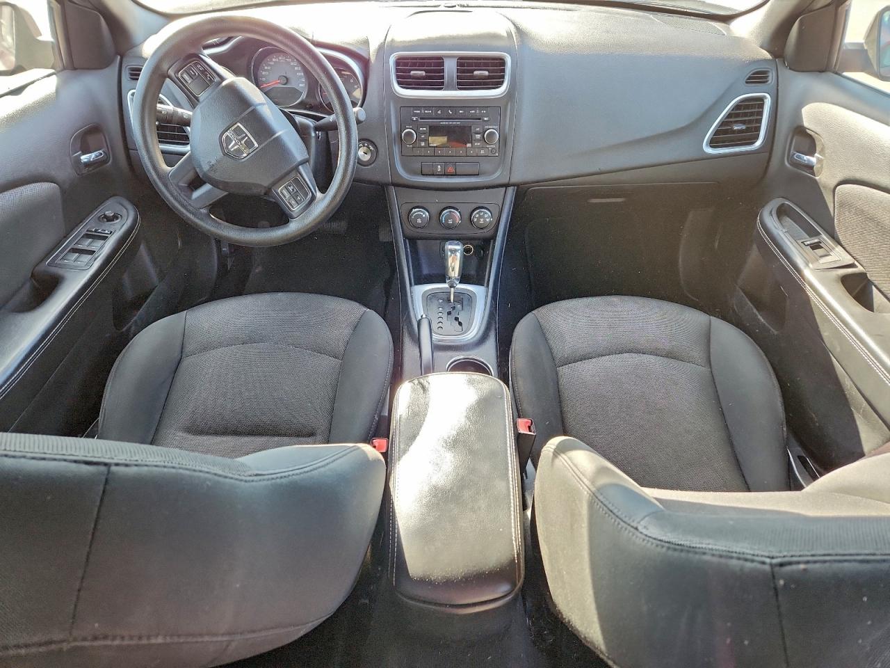 2014 DODGE AVENGER SE photo 8