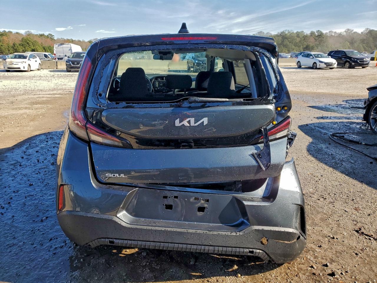 2025 KIA SOUL LX photo 6