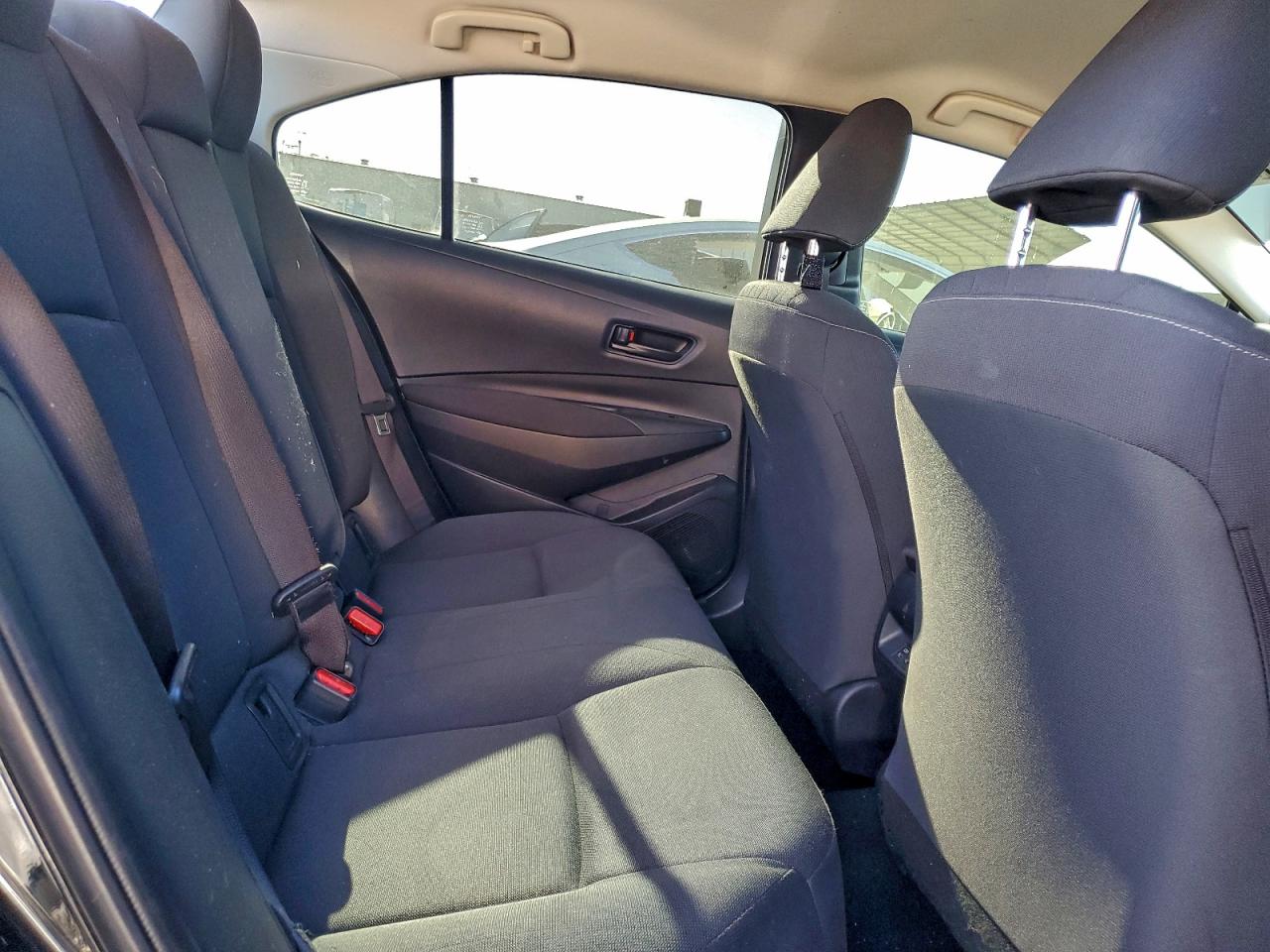 2023 TOYOTA COROLLA LE photo 10