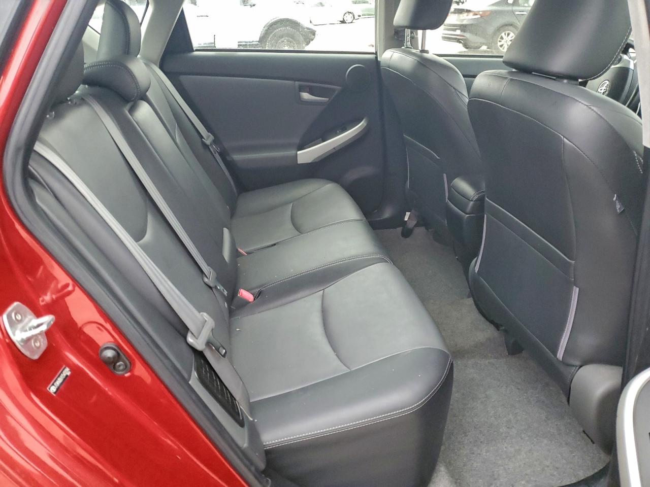 2012 TOYOTA PRIUS photo 10