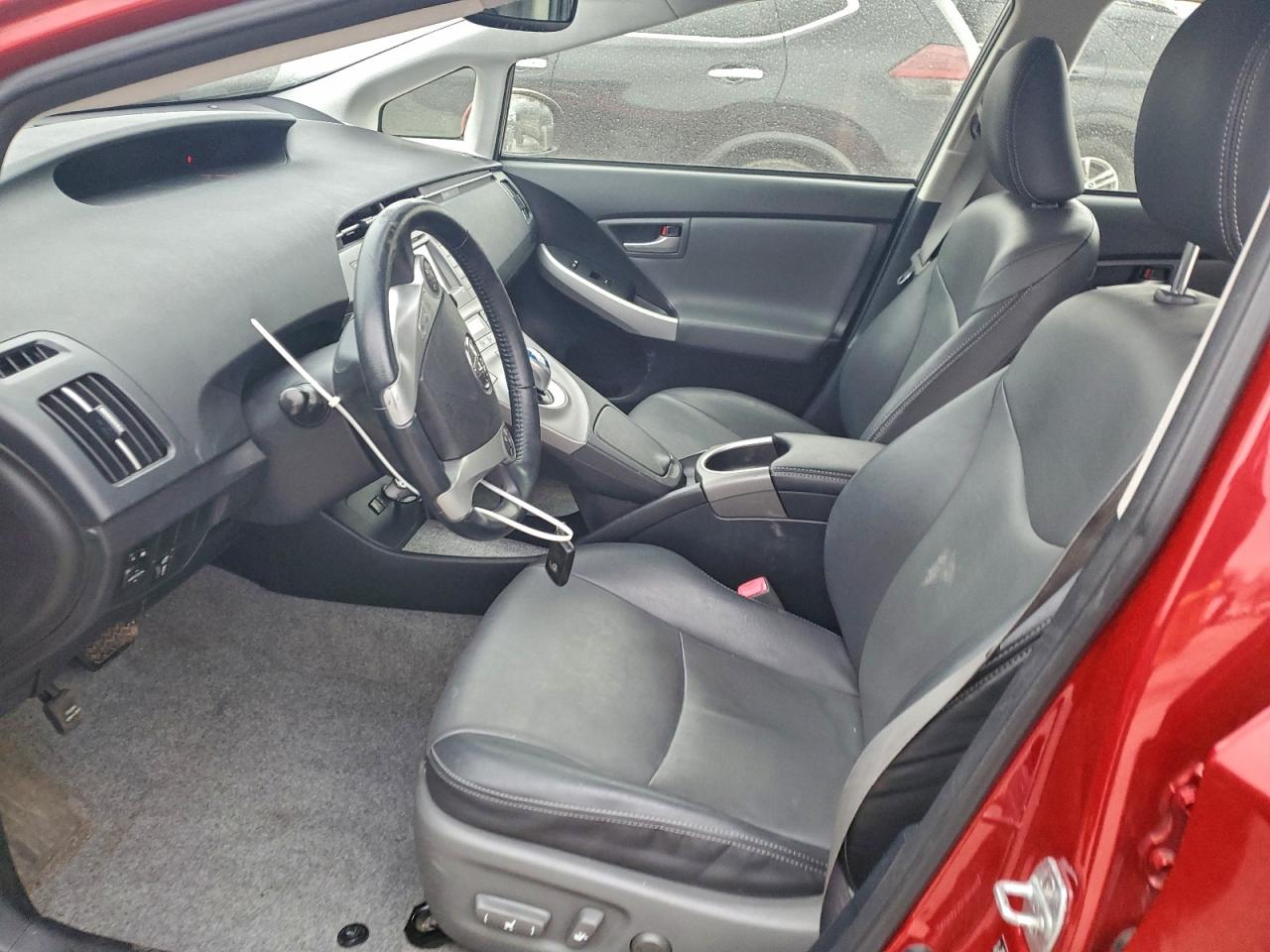 2012 TOYOTA PRIUS photo 7