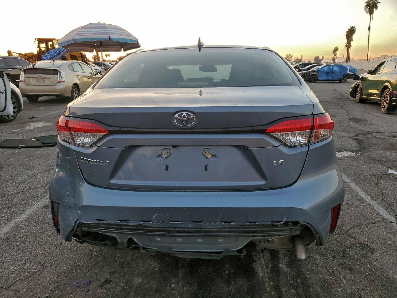 2022 TOYOTA COROLLA LE photo 6