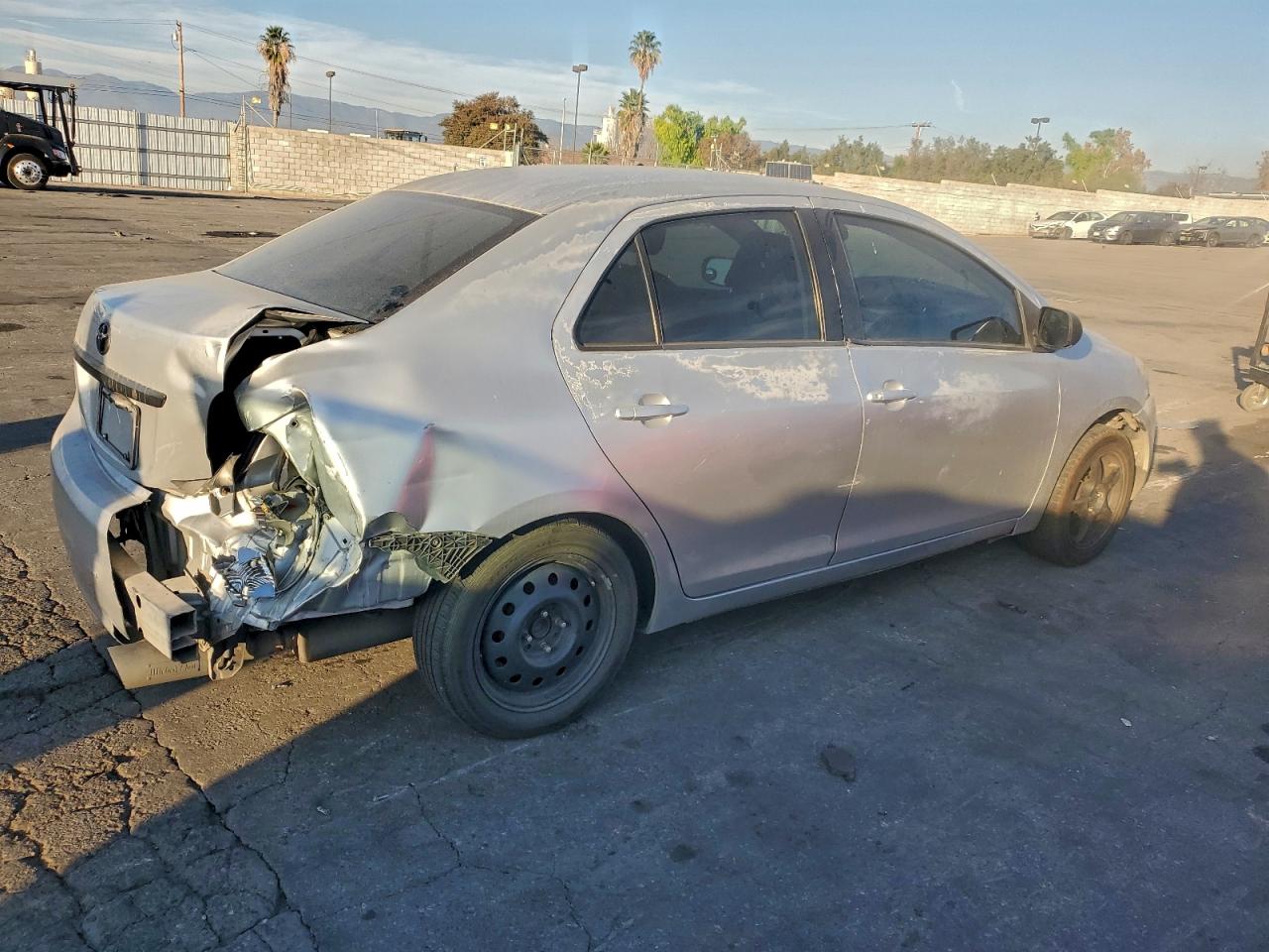 2007 TOYOTA YARIS photo 3
