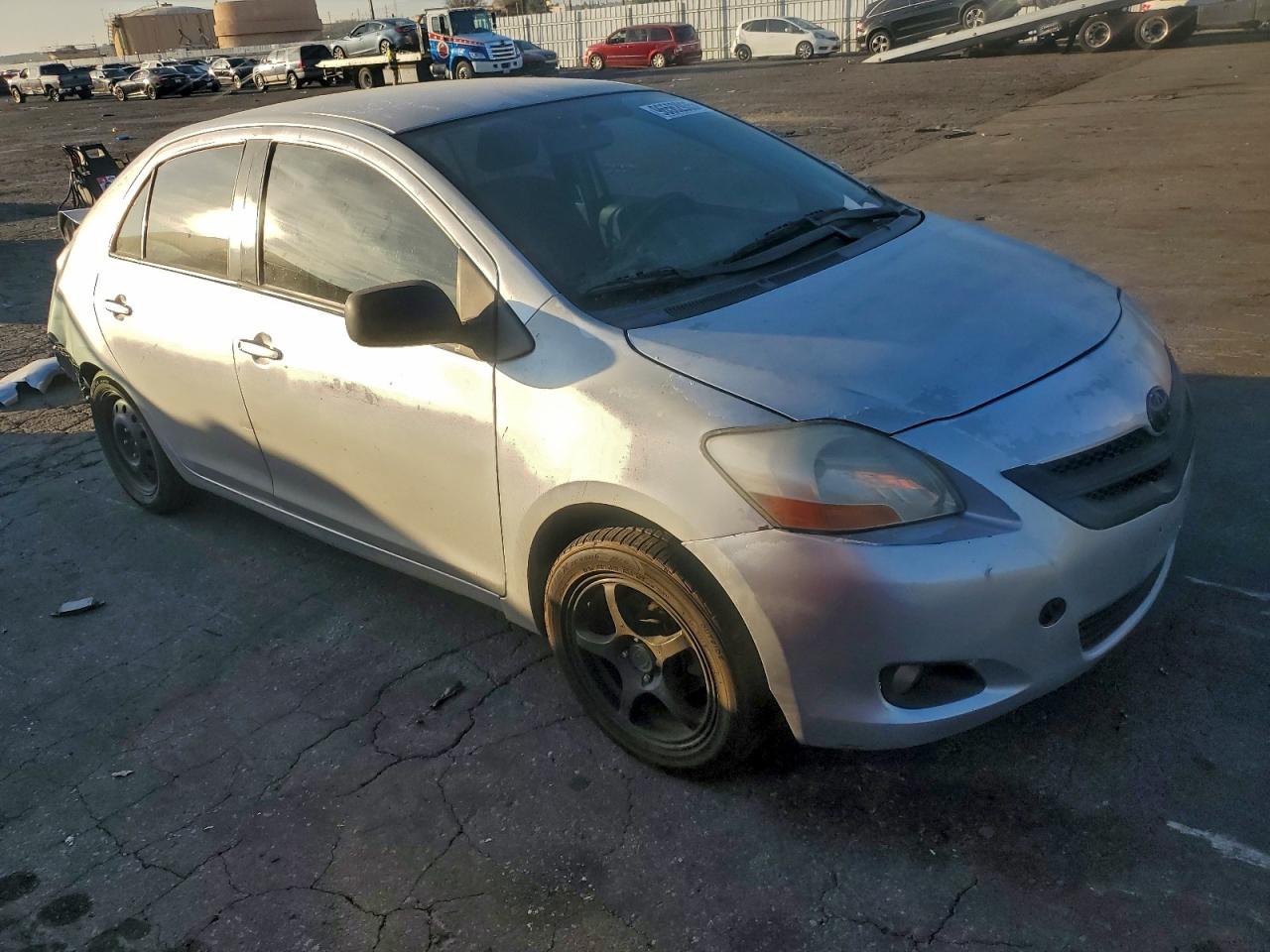 2007 TOYOTA YARIS photo 4