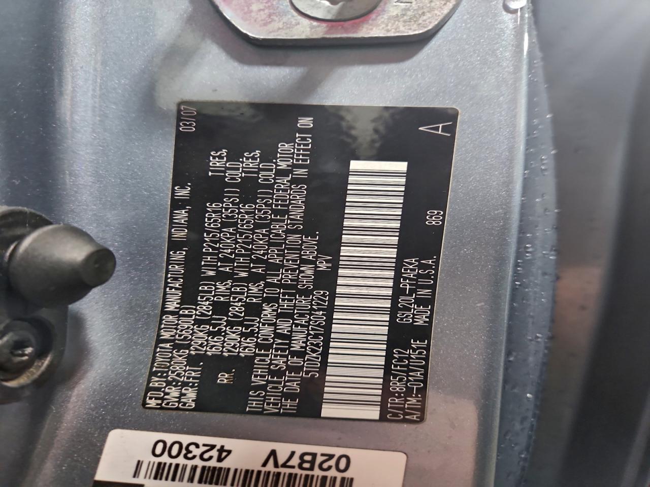 2007 TOYOTA SIENNA CE photo 13