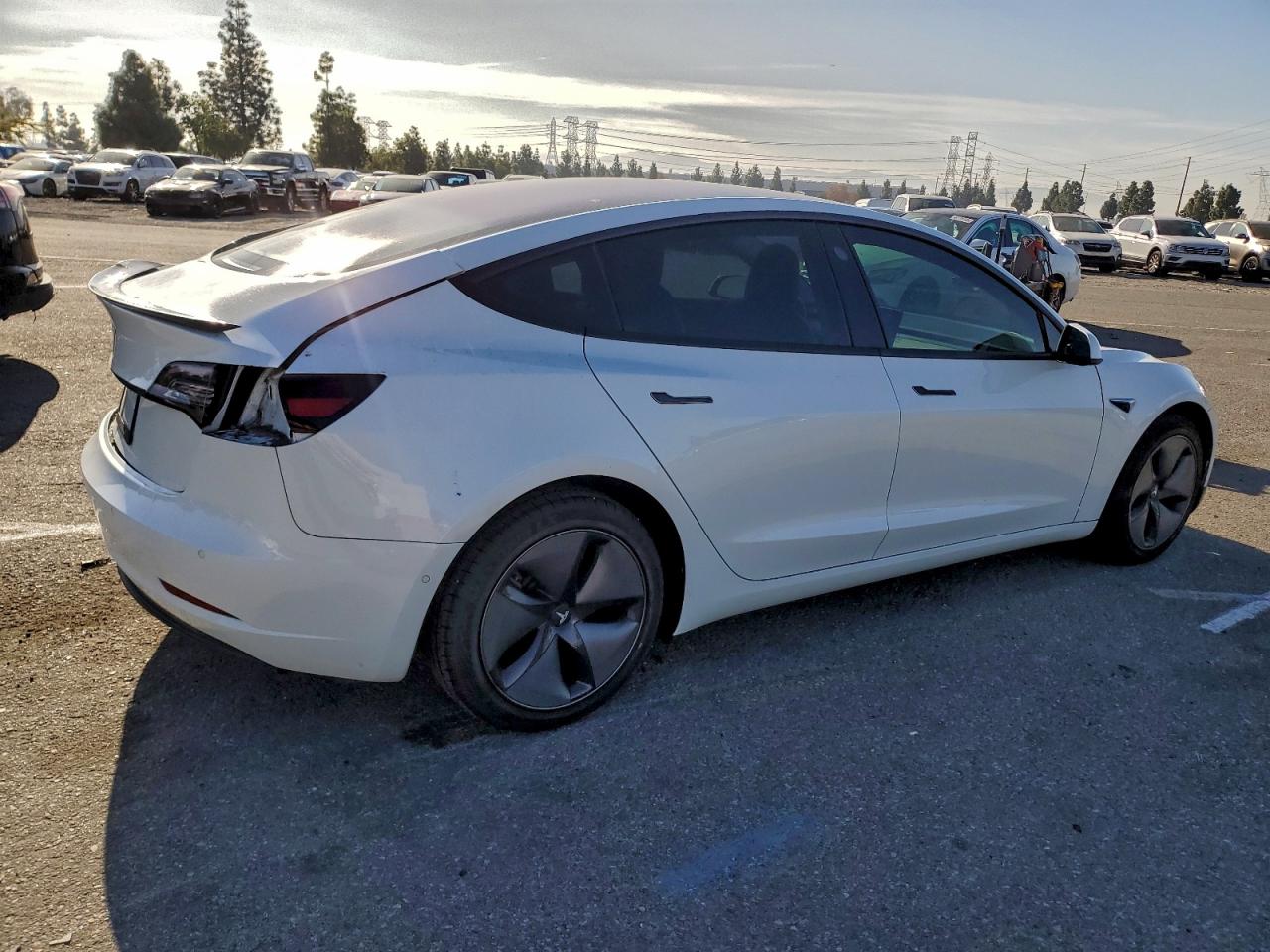 2018 TESLA MODEL 3 photo 3