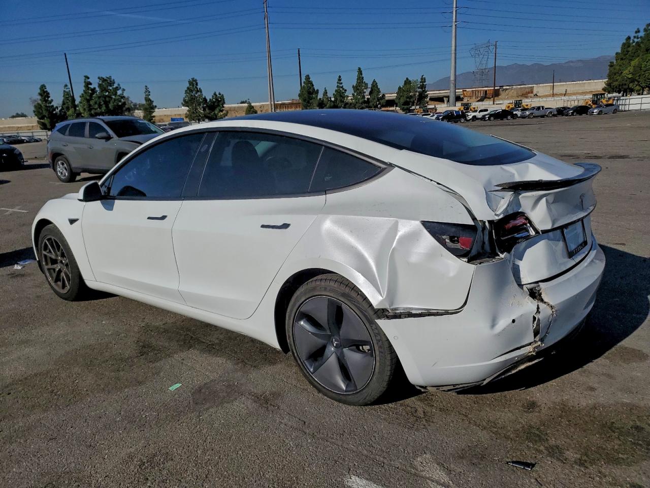2018 TESLA MODEL 3 photo 2