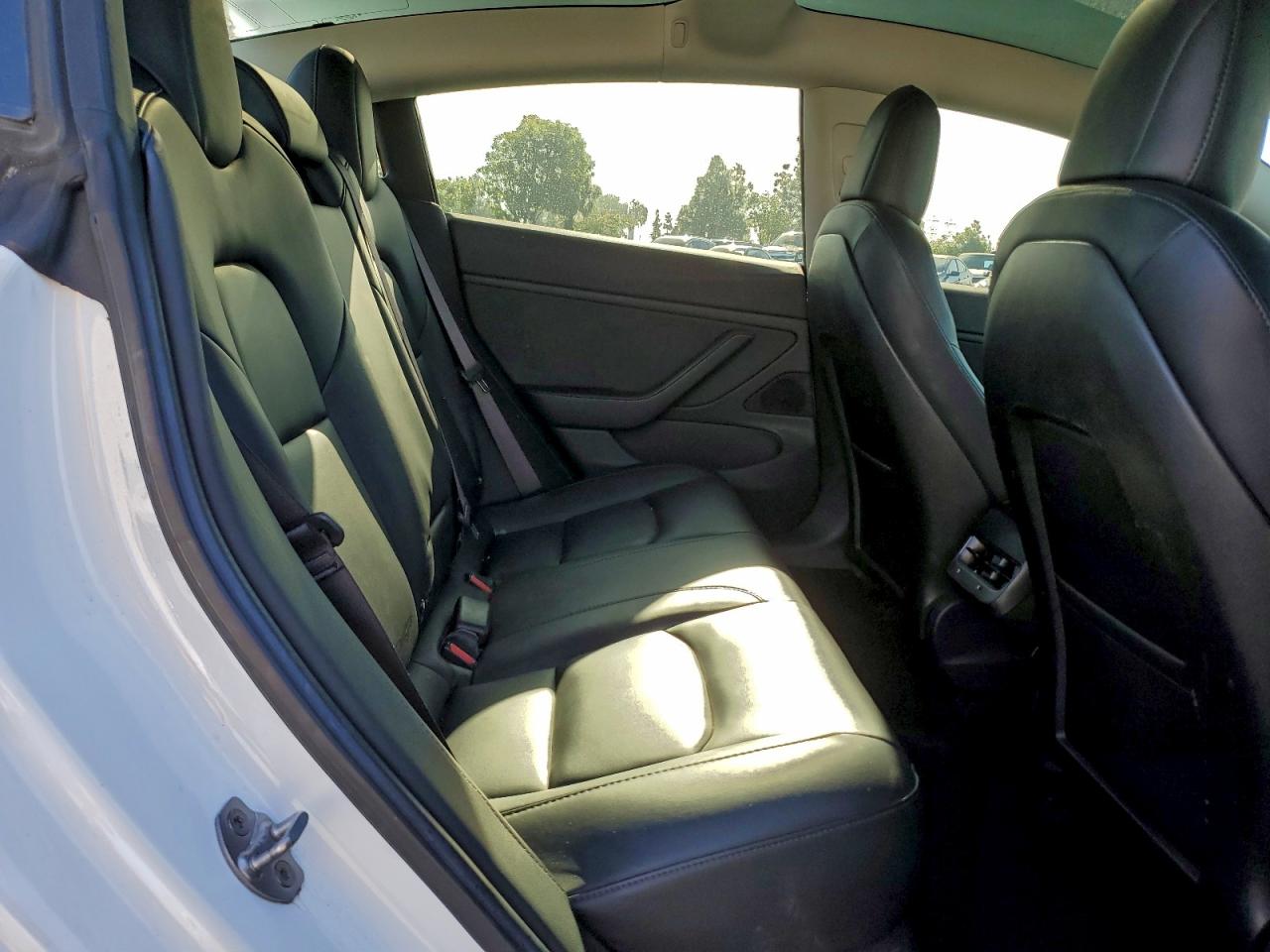 2018 TESLA MODEL 3 photo 10