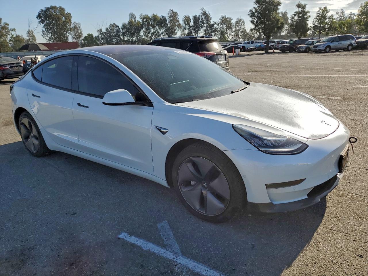2018 TESLA MODEL 3 photo 4
