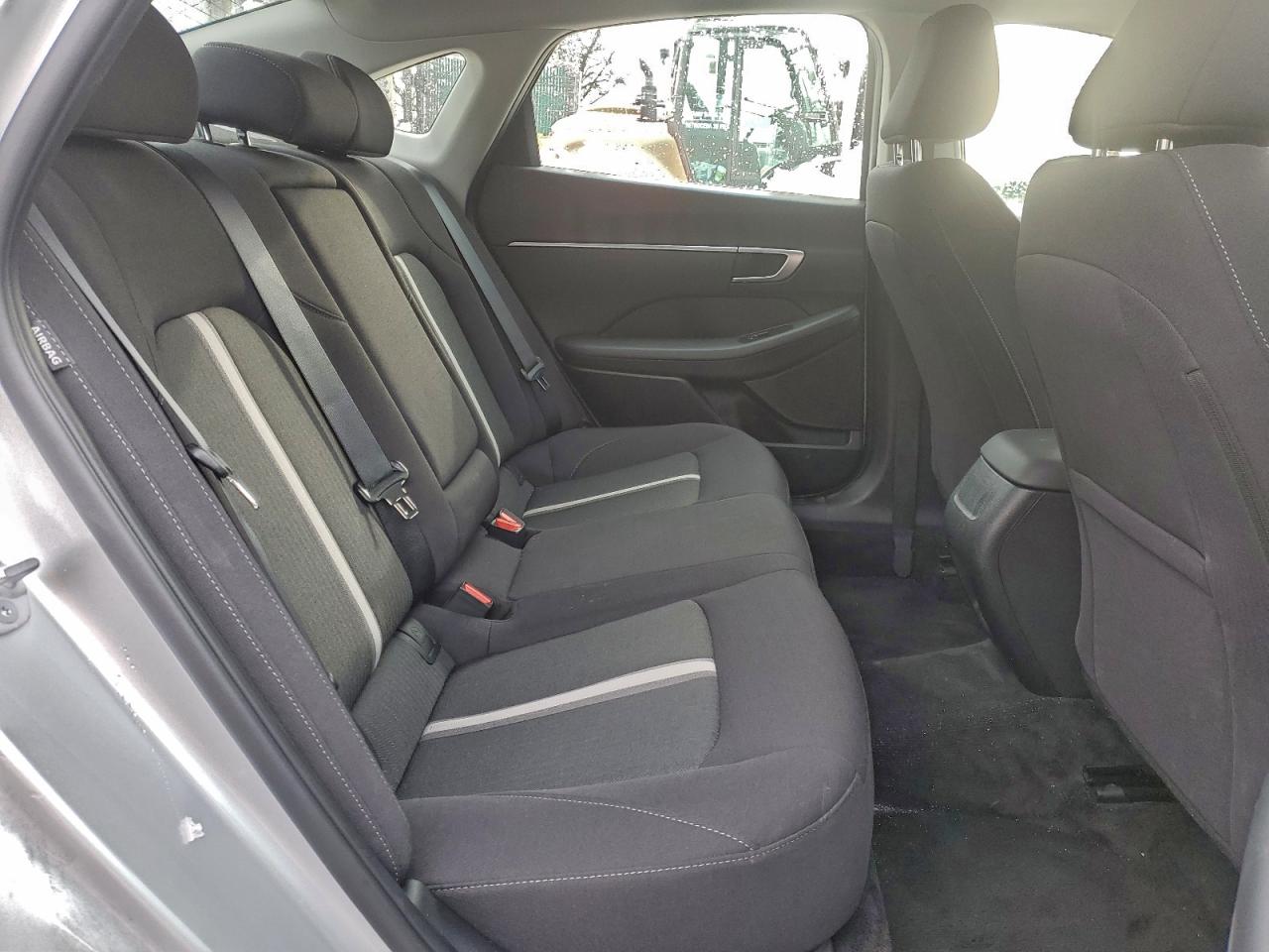 2025 HYUNDAI SONATA SEL photo 10