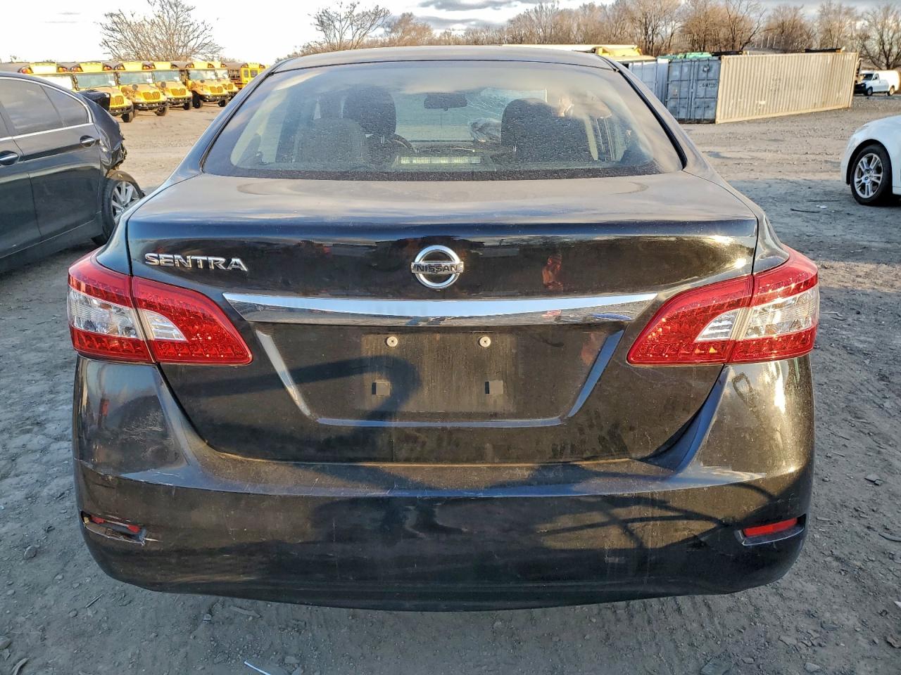 2015 NISSAN SENTRA S photo 6