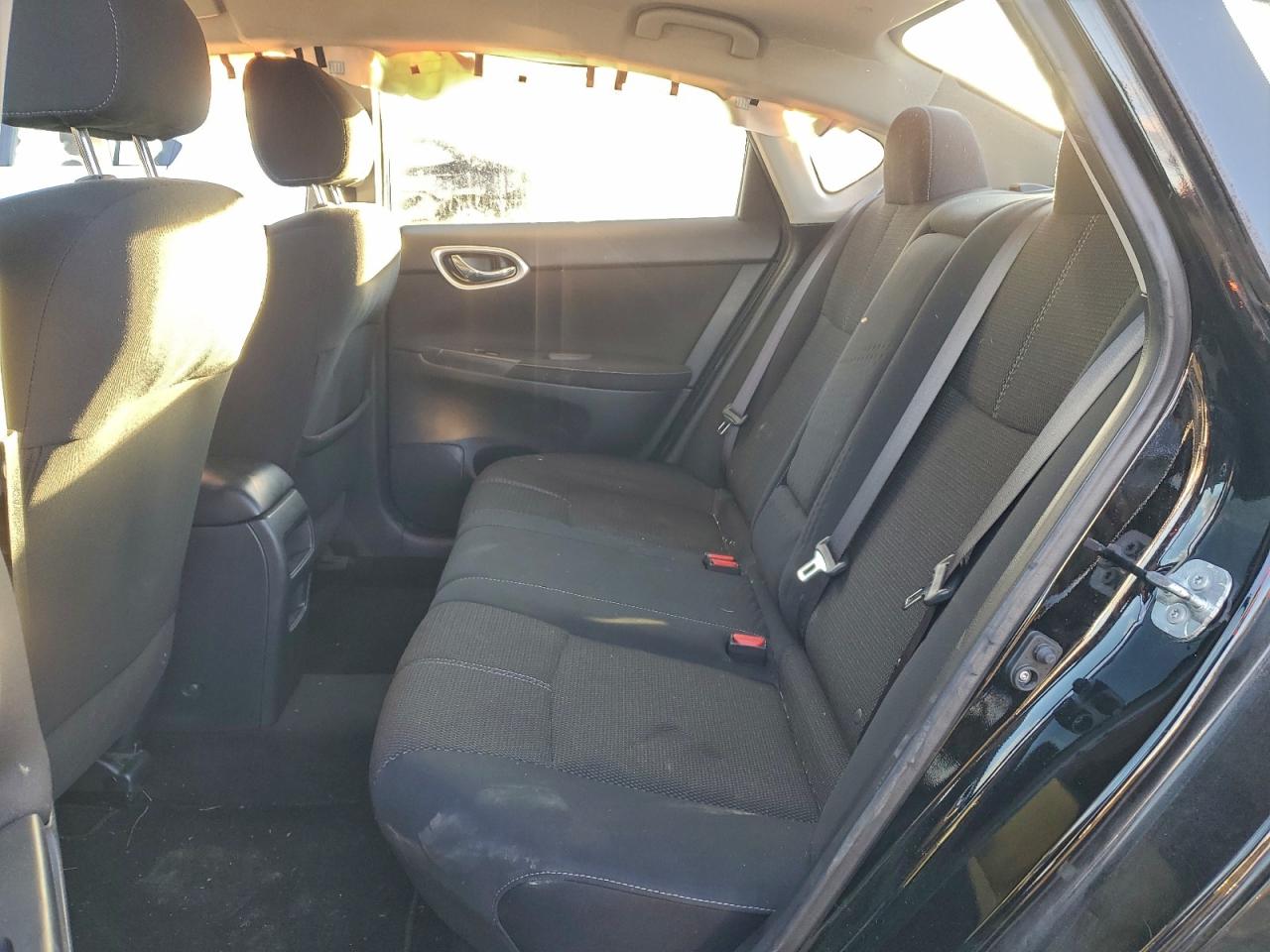 2015 NISSAN SENTRA S photo 10