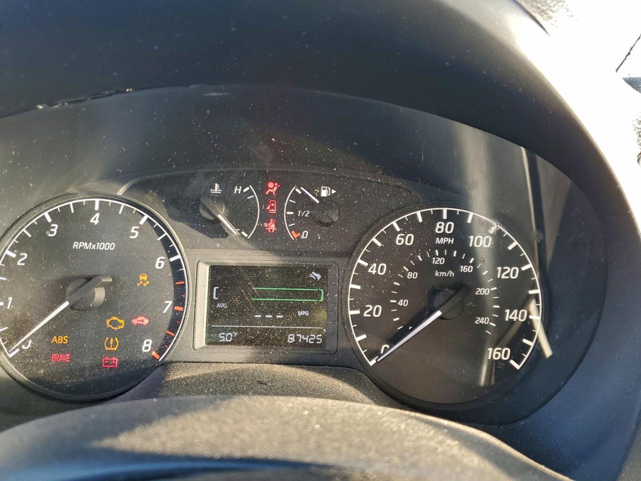 2015 NISSAN SENTRA S photo 9