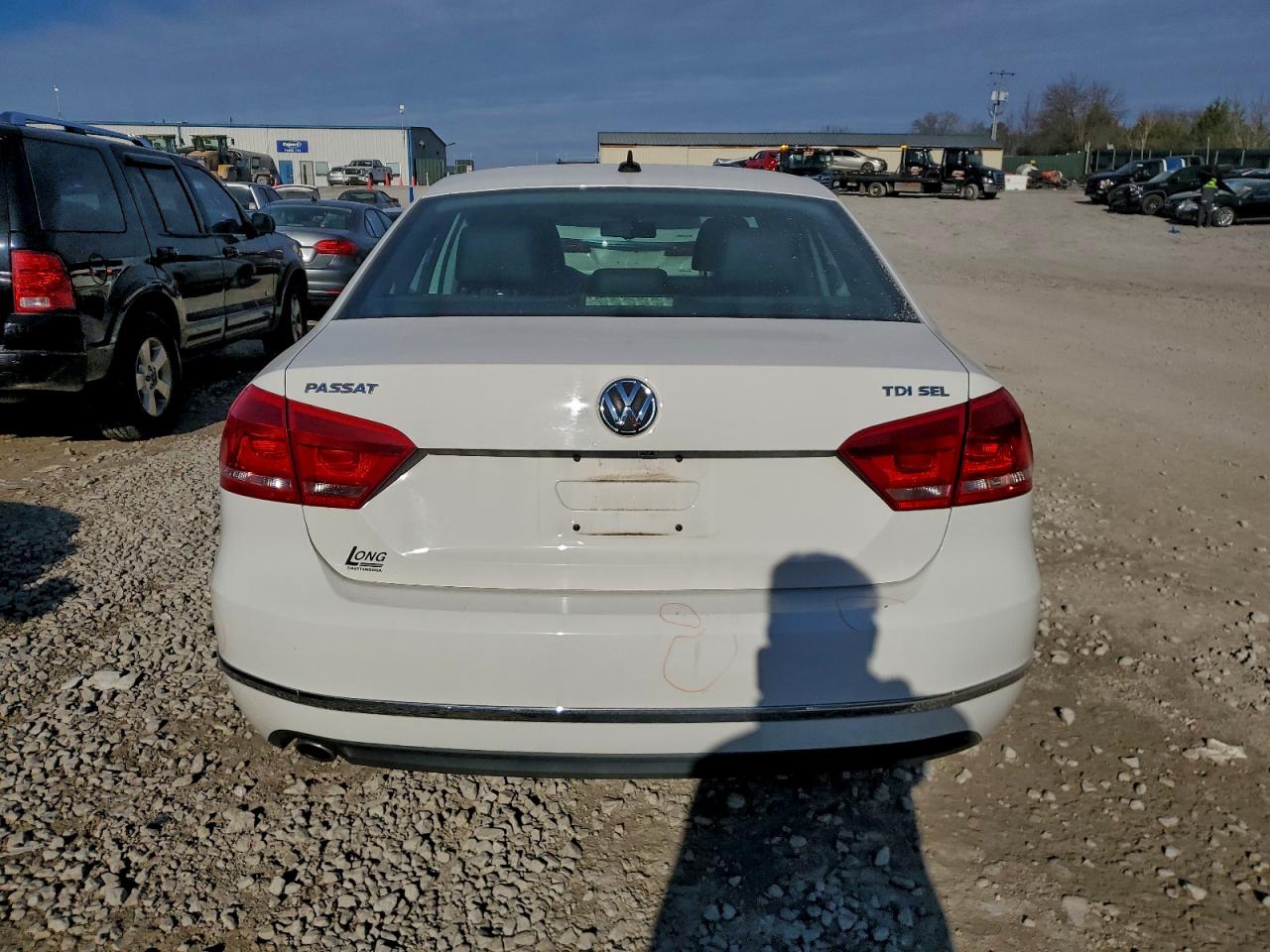 2015 VOLKSWAGEN PASSAT SEL photo 6