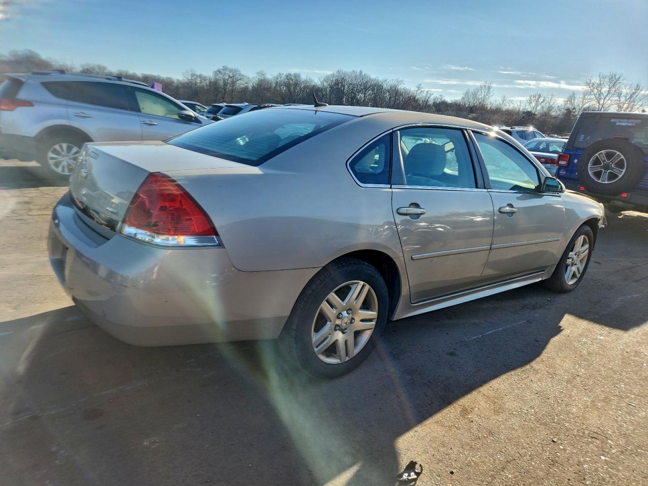 2011 CHEVROLET IMPALA LT photo 3