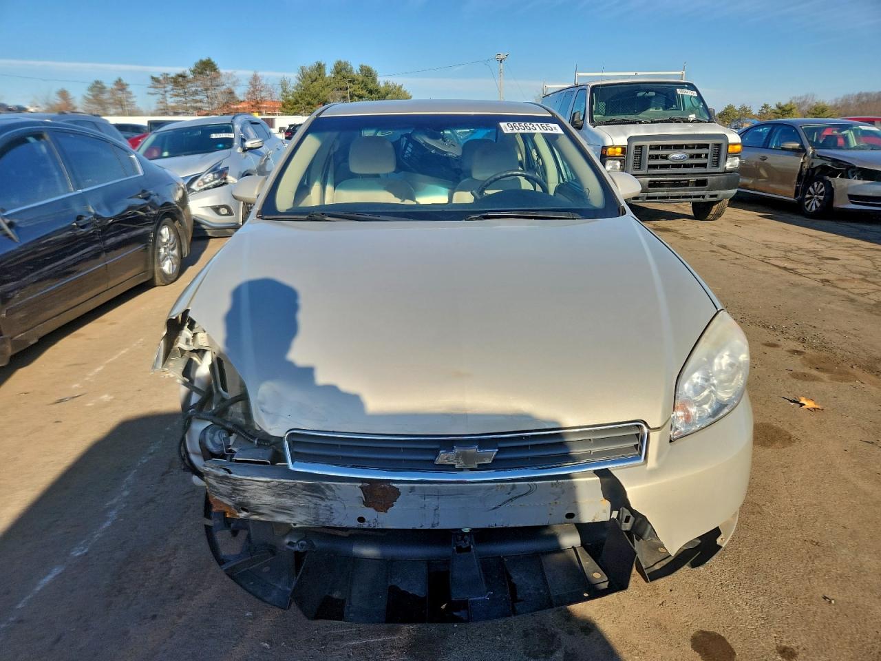 2011 CHEVROLET IMPALA LT photo 5