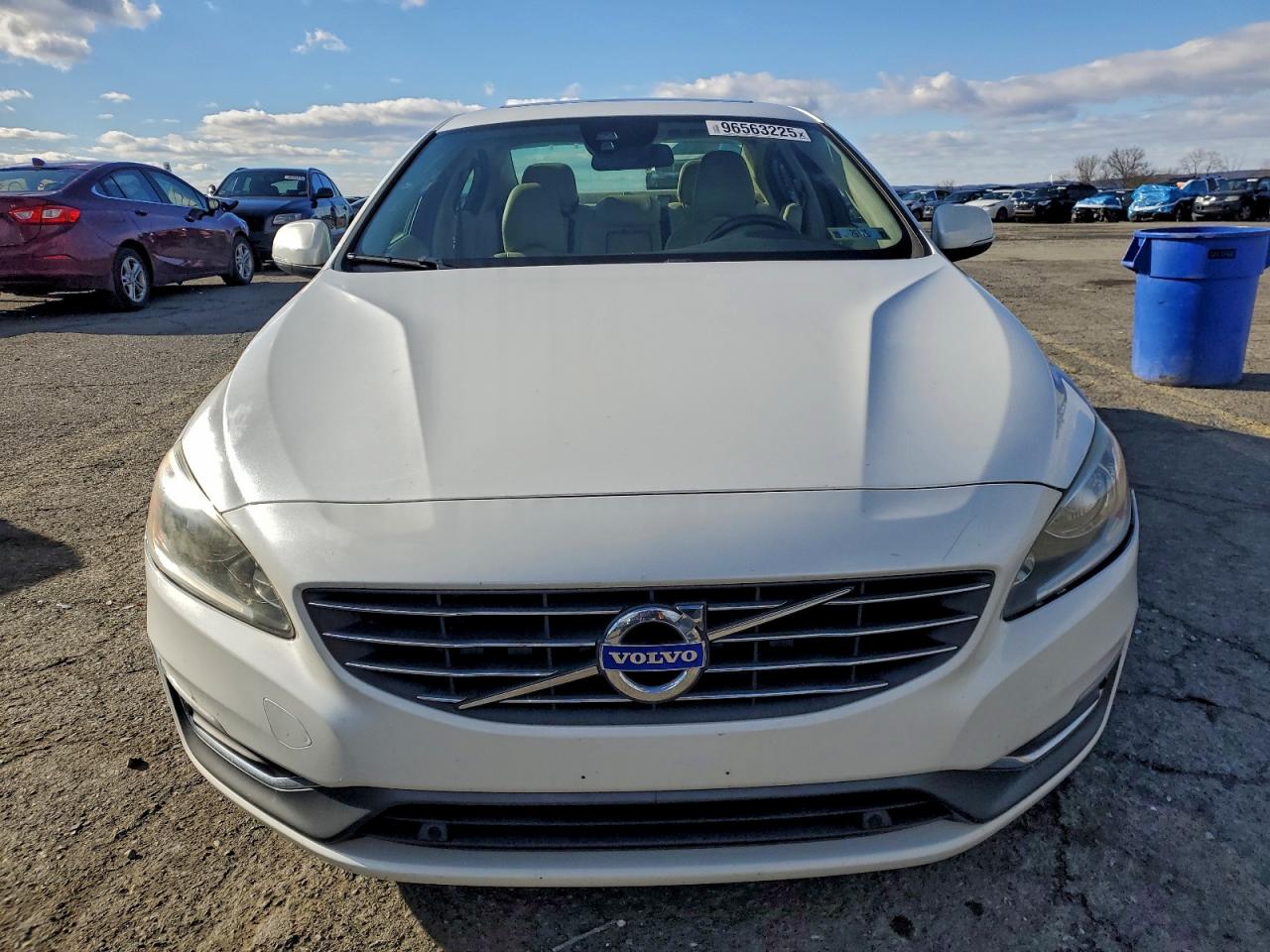 2015 VOLVO S60 PLATINUM photo 5