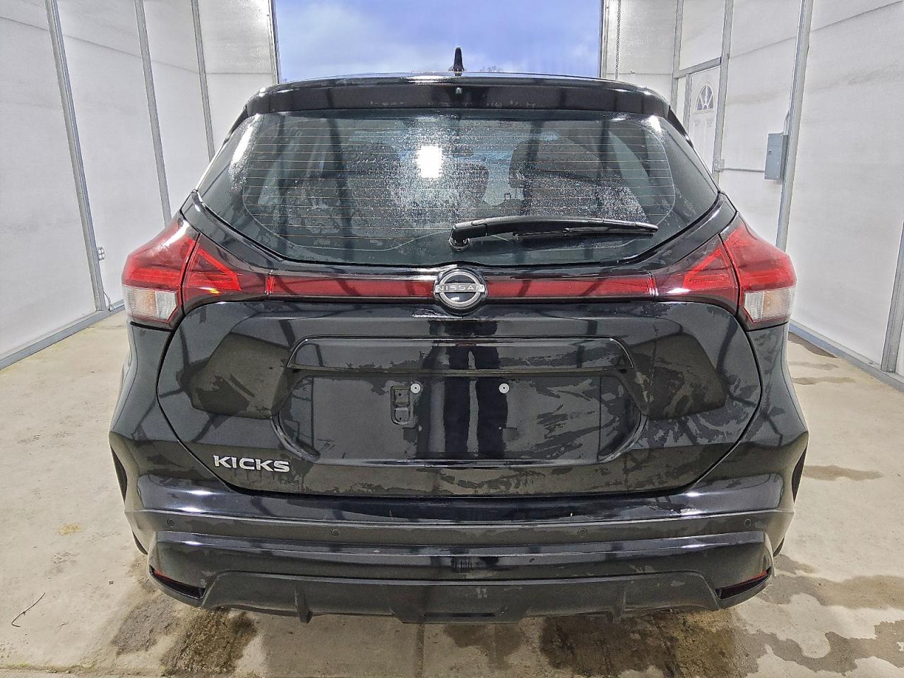 2023 NISSAN KICKS S photo 6