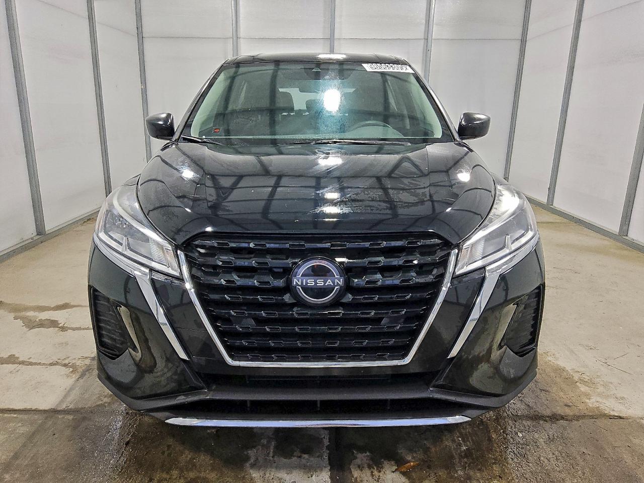 2023 NISSAN KICKS S photo 5