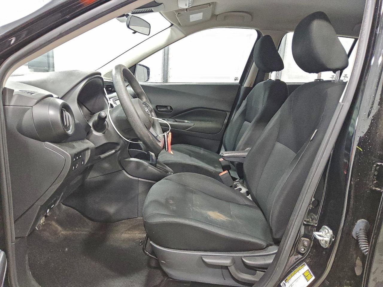 2023 NISSAN KICKS S photo 7