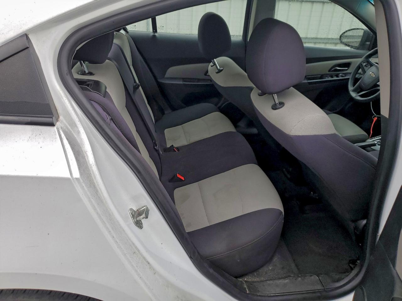 2013 CHEVROLET CRUZE LS photo 10