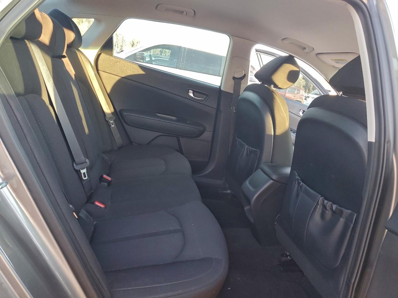 2017 KIA OPTIMA LX photo 10