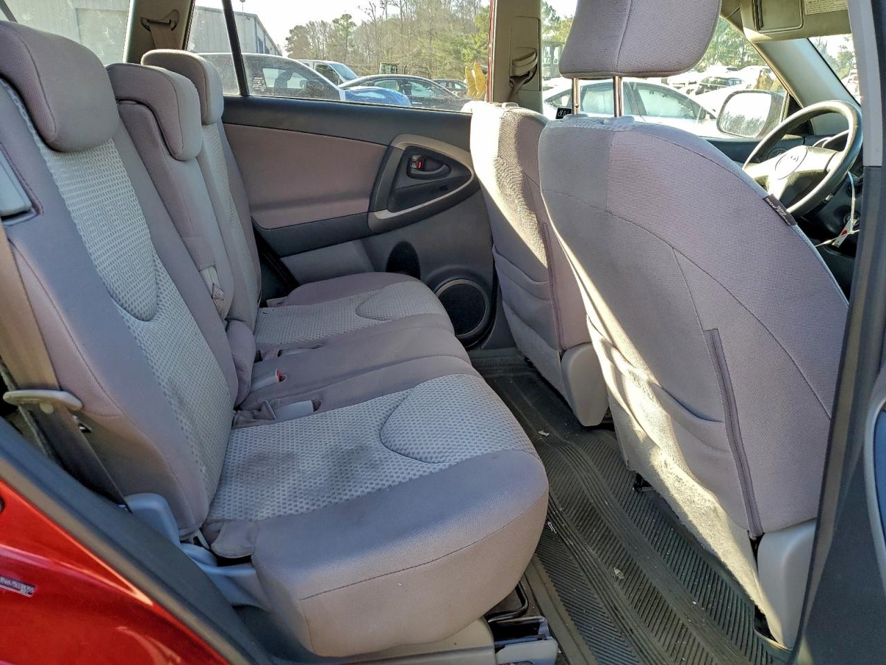2007 TOYOTA RAV4 photo 11
