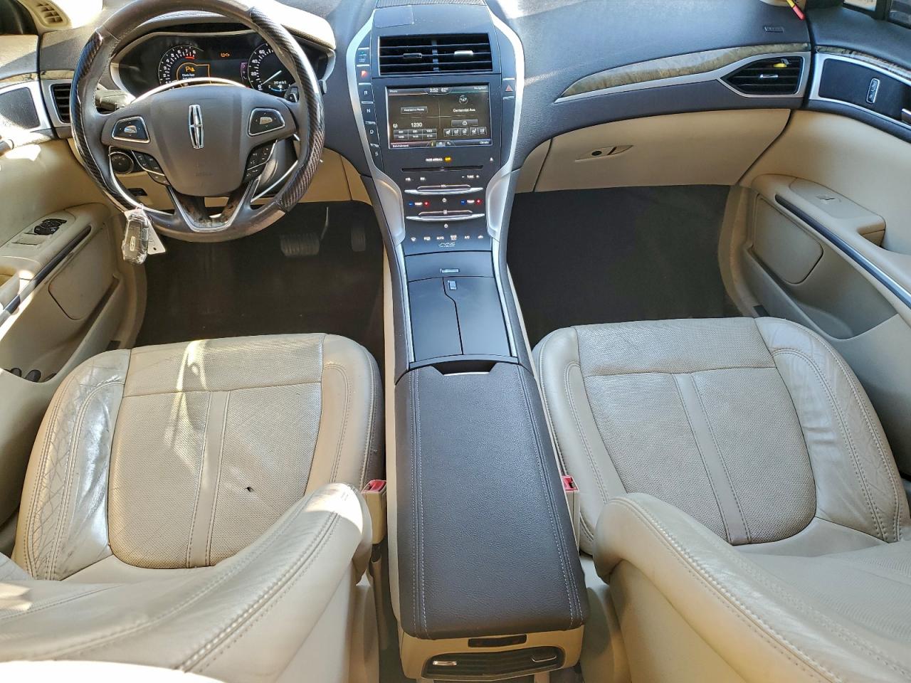2015 LINCOLN MKZ photo 8