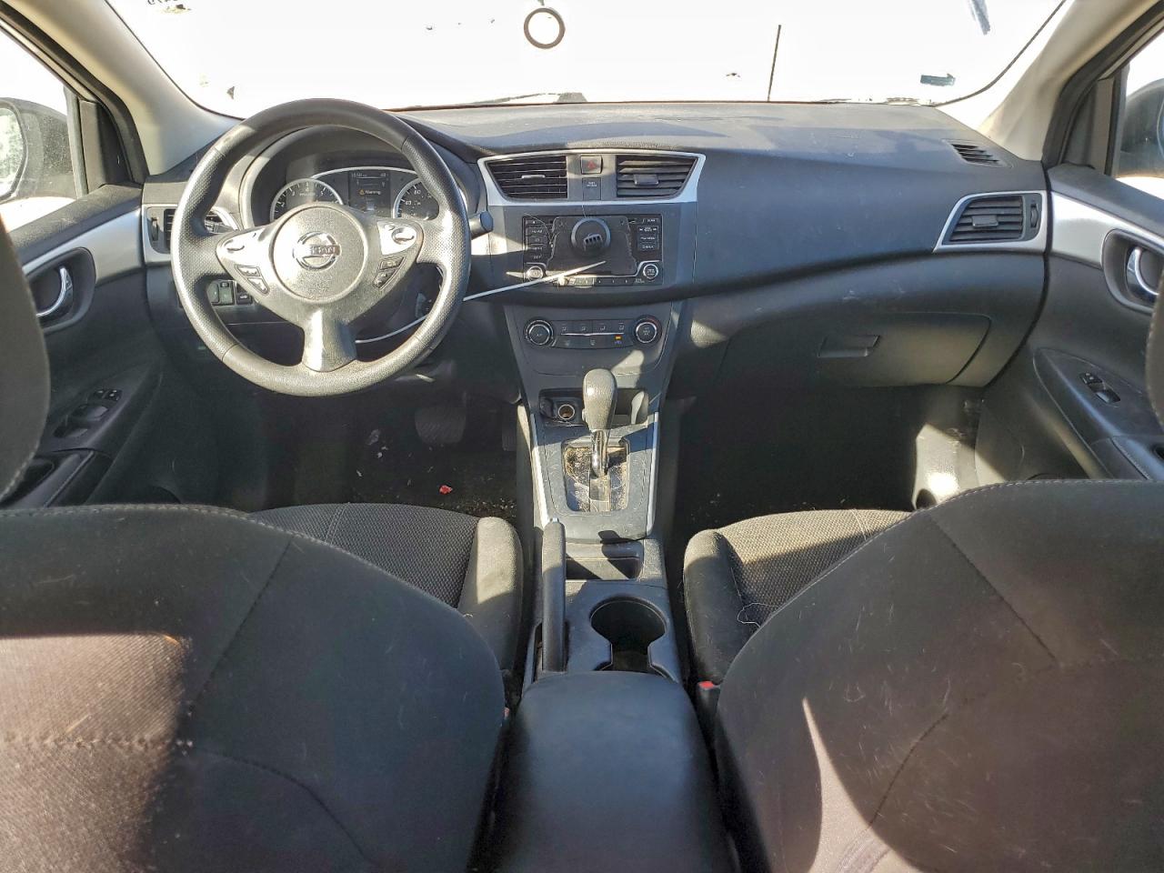 2018 NISSAN SENTRA S photo 15
