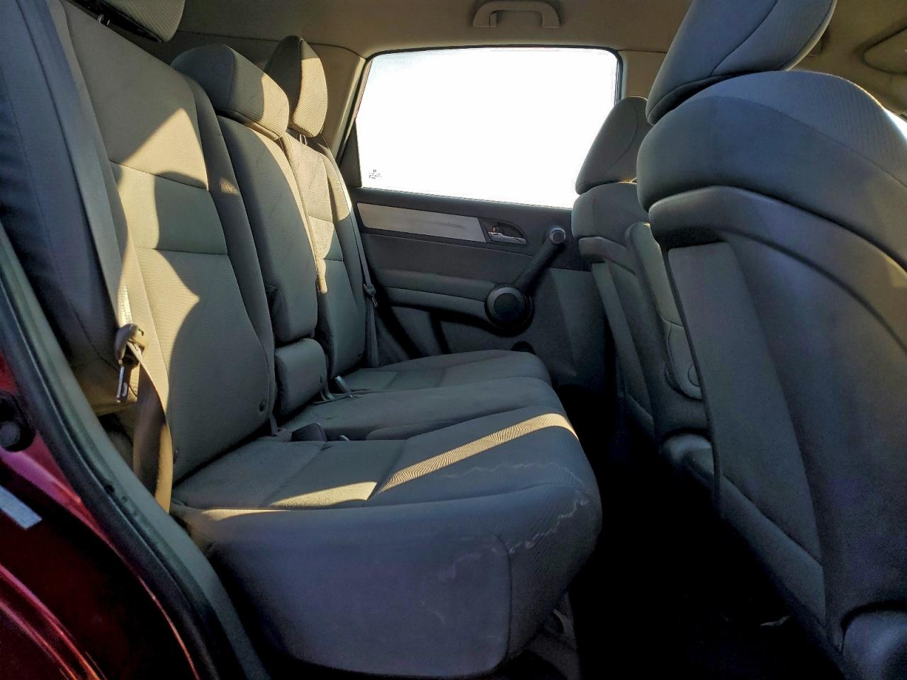 2011 HONDA CR-V LX photo 11