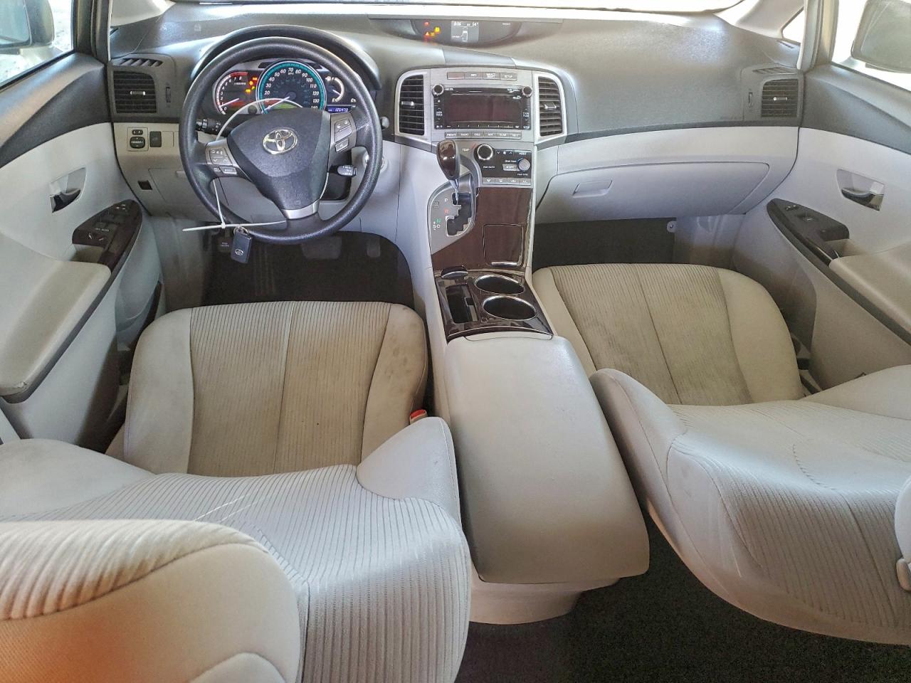 2011 TOYOTA VENZA photo 8