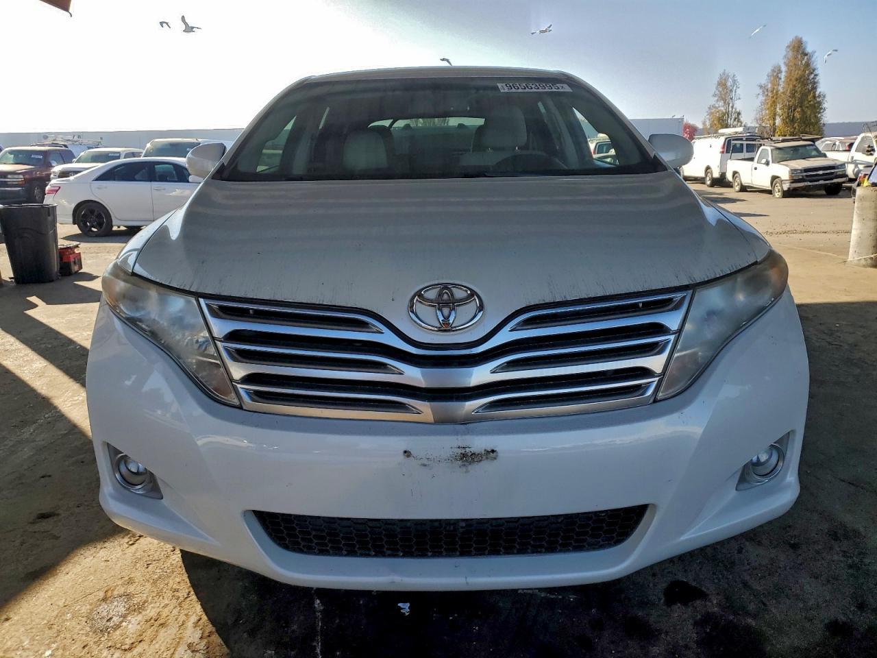 2011 TOYOTA VENZA photo 5