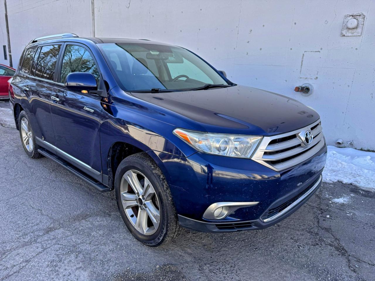 2012 TOYOTA HIGHLANDER LIMITED — NORMAL WEAR damage — photo 1