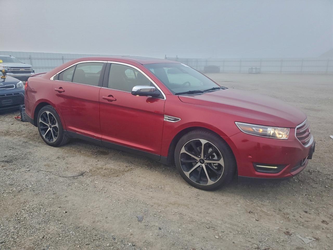 2015 FORD TAURUS LIMITED photo 4